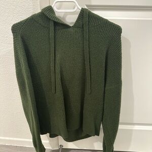 Green pullover hoodie from Lucky in great condition